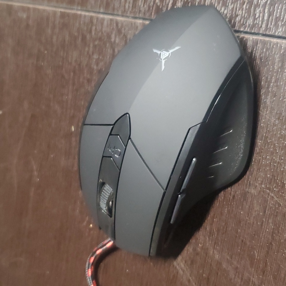 Gaming Keyboard with Mouse - Picture 4 of 4